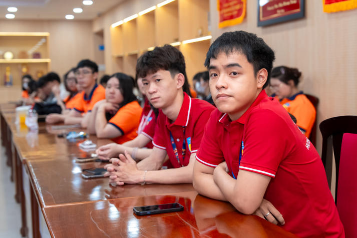 [Video] Sinh viên Khoa Luật lan tỏa tinh thần thượng tôn pháp luật 147