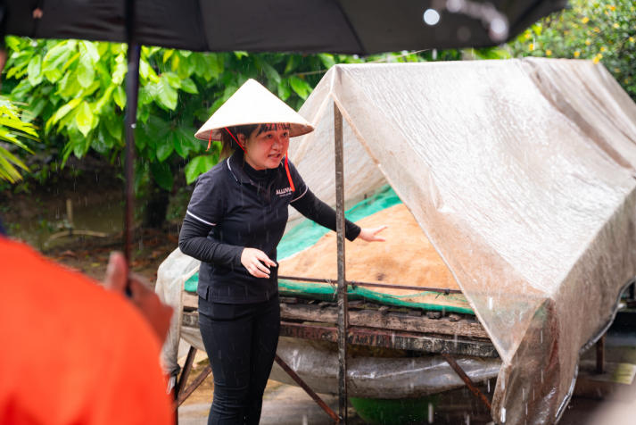 Sinh viên Công nghệ thực phẩm học từ trải nghiệm, hiểu sâu quy trình sản xuất socola Việt 37