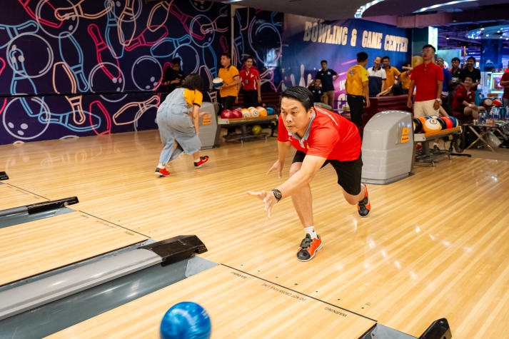 HUTECH giành cúp vô địch Giải Bowling khối thi đua số 4 năm học 2023-2024 44