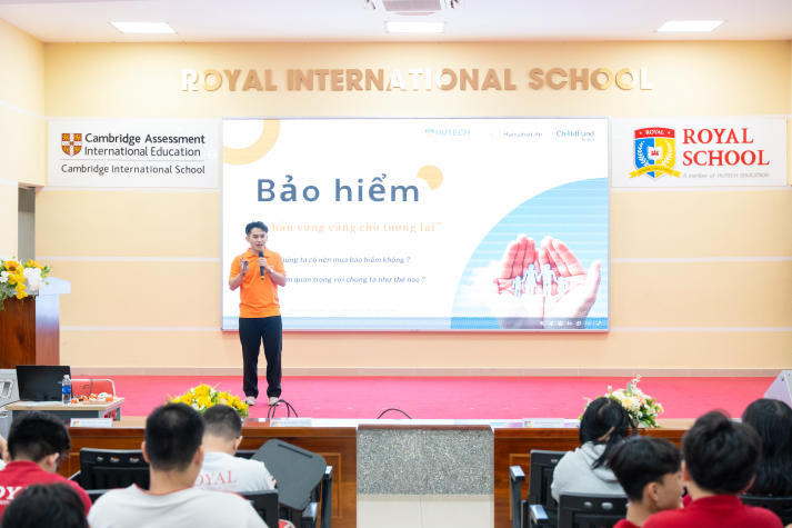 Hanwha Life Finance Mentor: Khi sinh viên trở thành “người thầy” của học sinh THPT 65