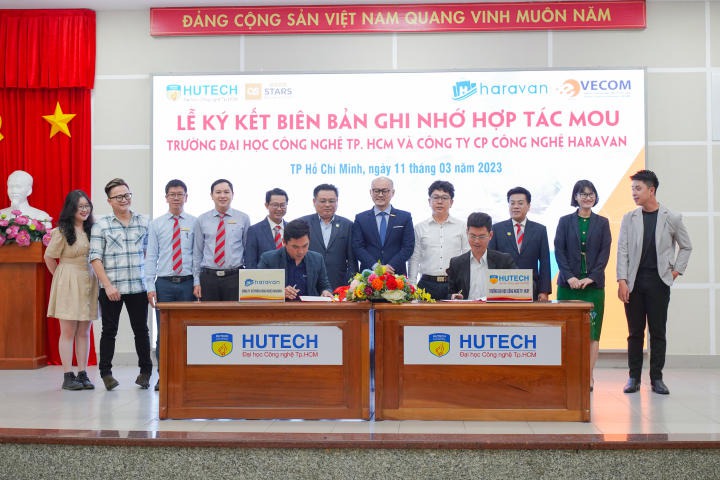 HUTECH ký kết MOU với Công ty Cổ phần Công nghệ HARAVAN và tổ chức hội thảo về Thương mại điện tử 10