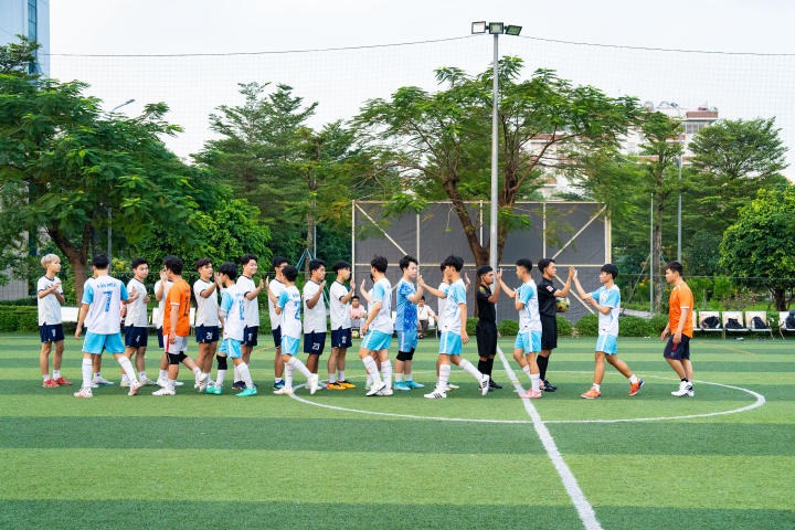 Giải thể thao chào đón tân sinh viên 2023 chính thức khép lại với nội dung thi đấu Cầu lông nam, nữ và Bóng đá nam 90