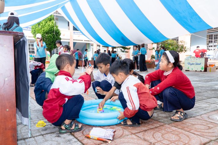 “Trăng sáng Langbiang” mang mùa Trung thu ấm áp đến học sinh Đà Lạt 36