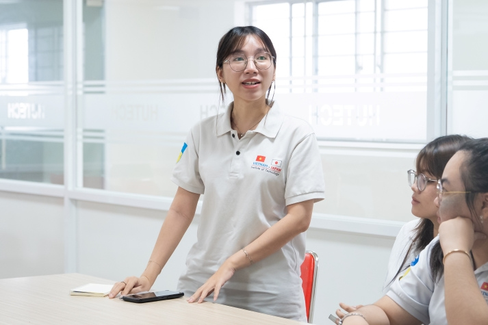 Sinh viên VJIT tìm hiểu hành trình nghiên cứu khoa học: Từng bước nhỏ, giá trị lớn 73