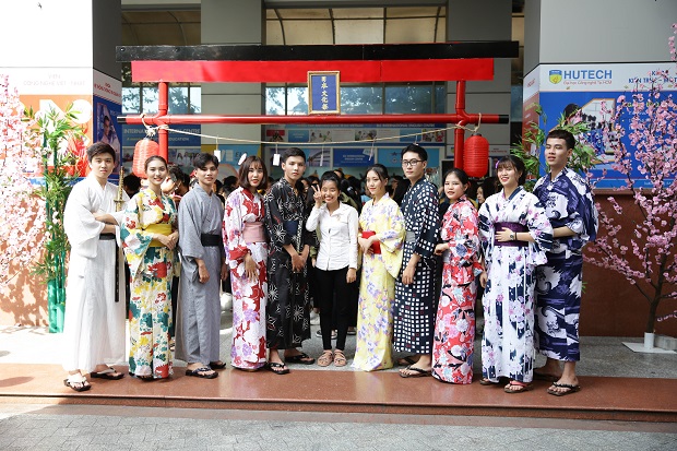 Tưng bừng trải nghiệm xứ sở hoa anh đào với Ngày hội Văn hóa Nhật Bản Omatsuri 79