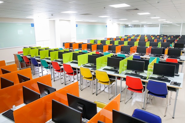 Quick browse through the colorful spaces at HUTECH - HUTECH INSTITUTE ...