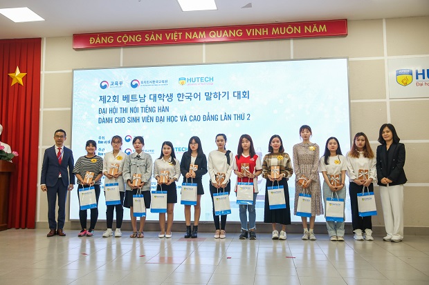 Sinh viên HUTECH giành giải Ba tại Đại hội thi nói tiếng Hàn dành cho sinh viên ĐH - CĐ 2019 112