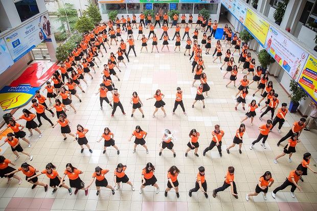 [25 năm HUTECH] - “Hành khúc sinh viên HUTECH” - Những giai điệu tự hào gửi tặng tuổi 25 27