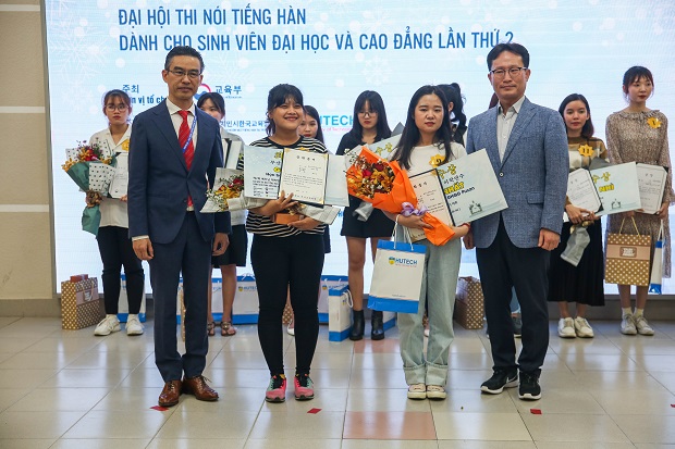Sinh viên HUTECH giành giải Ba tại Đại hội thi nói tiếng Hàn dành cho sinh viên ĐH - CĐ 2019 121