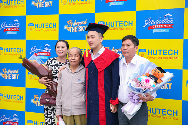 HUTECH trao bằng tốt nghiệp cho các Tiến sĩ, Thạc sĩ, Kỹ sư và Cử nhân 184