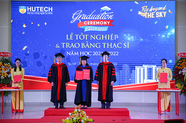 HUTECH trao bằng tốt nghiệp cho các Tiến sĩ, Thạc sĩ, Kỹ sư và Cử nhân 127