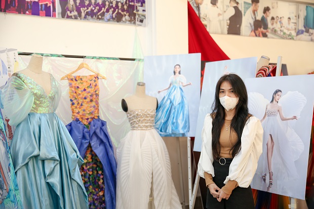 Sinh viên ngành Thiết kế thời trang HUTECH “vượt khó” để bùng nổ với loạt đồ án tốt nghiệp rực rỡ 66