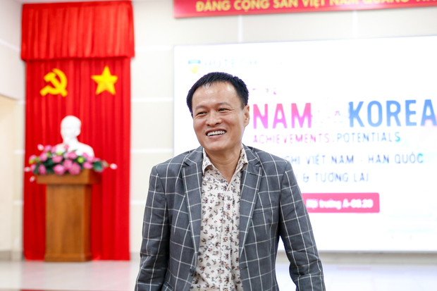 Khoa Hàn Quốc học cùng Tổng lãnh sự quán Hàn Quốc tại TP.HCM tổ chức chuyên đề về quan hệ Việt - Hàn 25