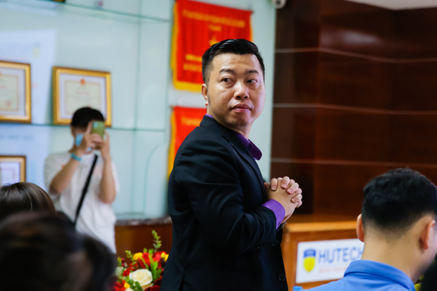 HUTECH chính thức ký MOU với Hiệp hội Thương mại điện tử Việt Nam & tổ chức Hội thảo khoa học về triển vọng nghề nghiệp ngành Thương mại điện tử 66