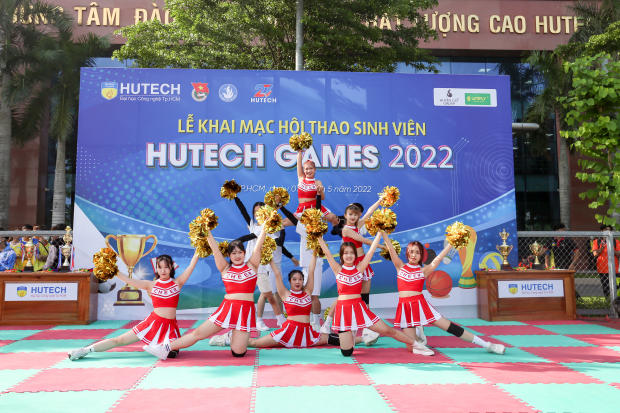 Đuốc HUTECH Games 2022 rực sáng, thắp lên ngọn lửa của sức trẻ giàu trí tuệ và thể lực 129