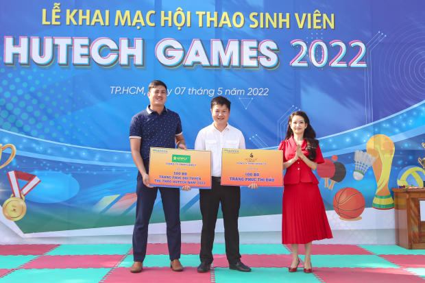 Đuốc HUTECH Games 2022 rực sáng, thắp lên ngọn lửa của sức trẻ giàu trí tuệ và thể lực 51