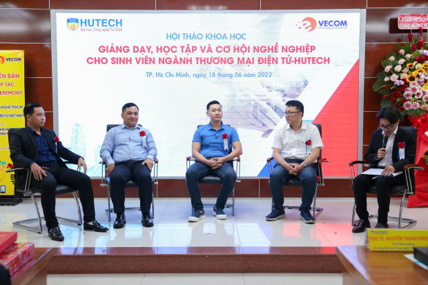 HUTECH chính thức ký MOU với Hiệp hội Thương mại điện tử Việt Nam & tổ chức Hội thảo khoa học về triển vọng nghề nghiệp ngành Thương mại điện tử 208