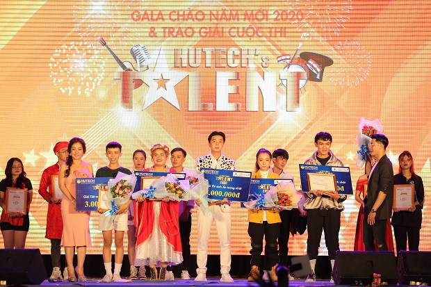 Nhóm nhảy sinh viên “kể” chuyện trầm cảm giành ngôi Quán quân HUTECH’s Talent 2020 229