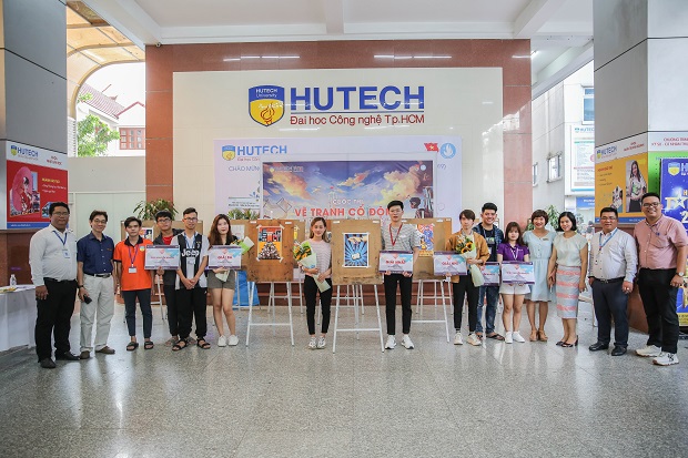“Nét đẹp sinh viên HUTECH” qua tranh cổ động của sinh viên Kiến trúc - Mỹ thuật 113