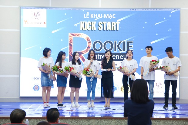 Sân chơi Rookie Entrepreneurs 2019 dành cho sinh viên đam mê Marketing chính thức khởi động 71