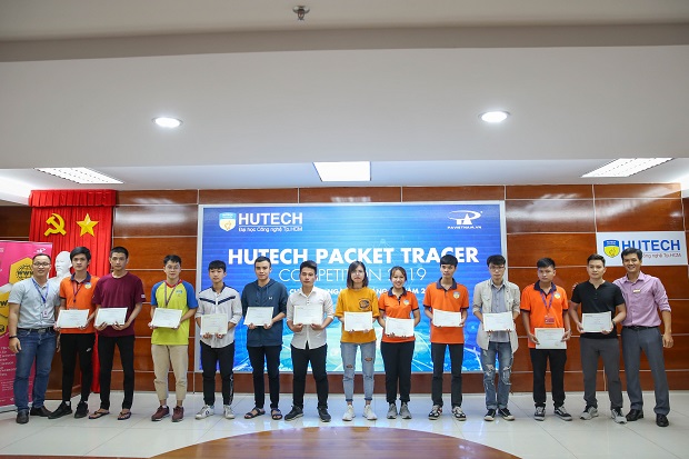 Lộ diện Quán quân cuộc thi “HUTECH PACKET TRACER COMPETITIONS 2019” 157