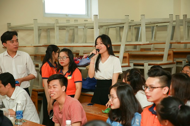 Tìm về một thoáng “Sài Gòn xưa và nay” cùng sinh viên HUTECH 56