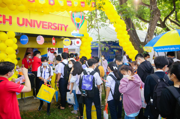 “Check in” Cần Thơ, HUTECH mang đến học sinh miền Tây nhiều thông tin tuyển sinh 2022 mới nhất 25