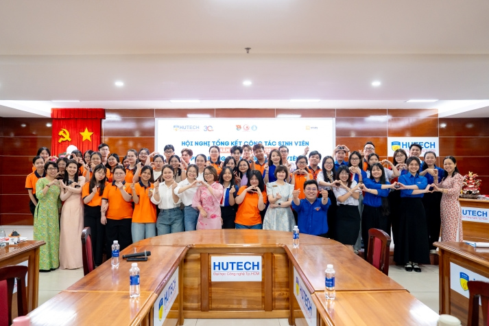 Hội nghị tổng kết Khoa Nhật Bản học: Ghi nhận nỗ lực sinh viên và phát động phong trào năm học mới 11