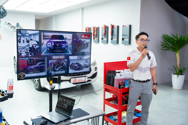 [Video] BƯỚC VÀO THẾ GIỚI CỦA NHỮNG SIÊU XE BẬC NHẤT VÀ CÔNG NGHỆ ĐỈNH CAO – SINH VIÊN VIỆN ĐÀO TẠO QUỐC TẾ HUTECH ĐÃ CÓ MỘT NGÀY “MÃN NHÃN” TẠI AVERY DENNISON! 43