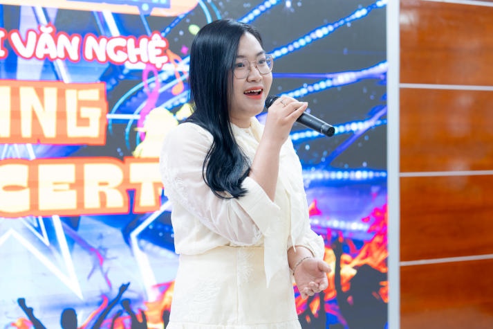Lộ diện Top 12 thí sinh xuất sắc tiến vào Chung kết Gala văn nghệ “Amazing Concert” 64