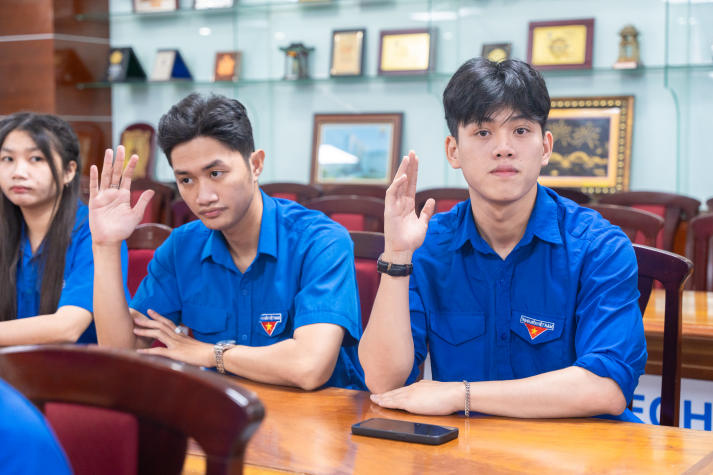 Đoàn - Hội HUTECH kiện toàn đội ngũ, củng cố lực lượng kế thừa cho nhiệm kỳ mới 35