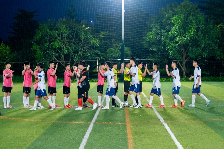 [Video] Viện Văn hóa - Nghệ thuật - Thể thao đăng quang vô địch Giải bóng đá Sinh viên HUTECH 2025 19