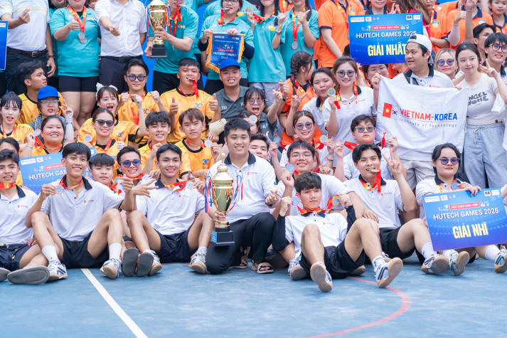 Loạt sân chơi học thuật - văn hóa nghệ thuật - thể thao cho sinh viên HUTECH thỏa sức hòa cùng đam mê 169