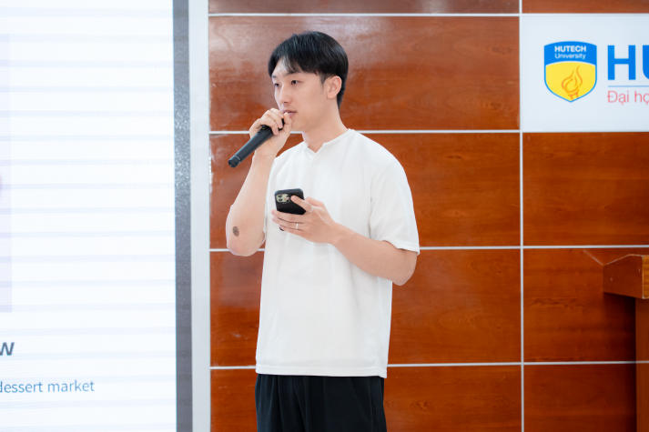 HUTECH and HUFS students kick off a series of cultural exchange activities and international project support 82