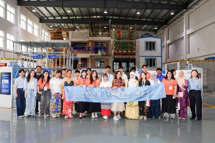 SINH VIÊN KHOA XÂY DỰNG THAM GIA GIAO LƯU QUỐC TẾ TẠI TRUNG QUỐC 53