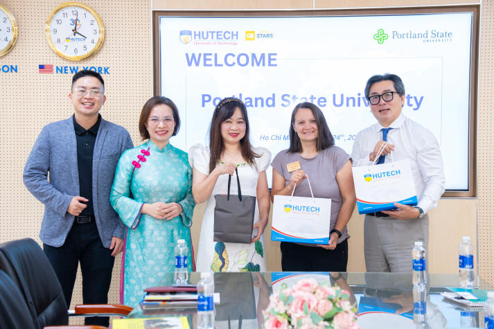 HUTECH và Portland State University (Hoa Kỳ) định hình lộ trình đào tạo quốc tế linh hoạt 62