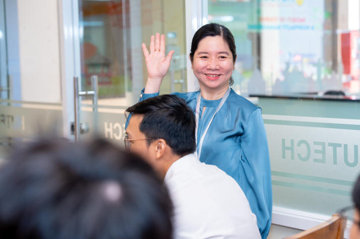 Sinh viên Khoa Quản trị Du lịch - Nhà hàng - Khách sạn khám phá nghệ thuật phô mai cùng chuyên gia từ thương hiệu Paysan Breton 37