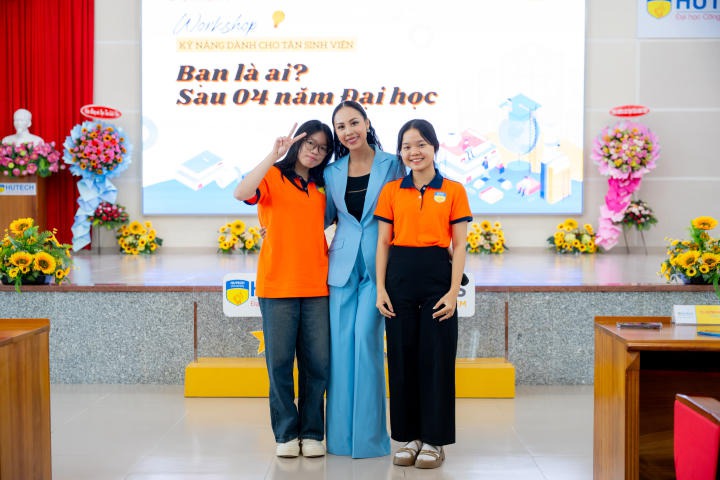 CEO Đỗ Phương Thảo “bẻ khóa” giúp tân sinh viên hiểu rõ bản thân 96