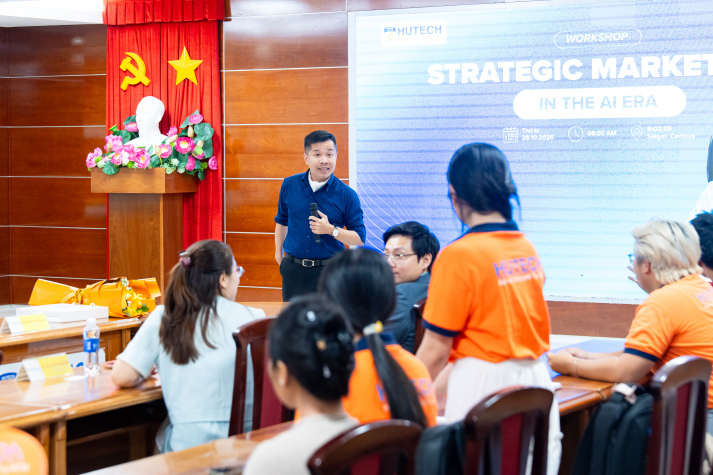 Sinh viên I-HUTECH rèn tư duy chiến lược Marketing qua bài toán thị trường thực tế 34