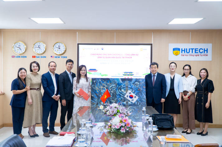 HUTECH welcomes Consul General of the Republic of Korea, advancing educational cooperation and global opportunities for students 100