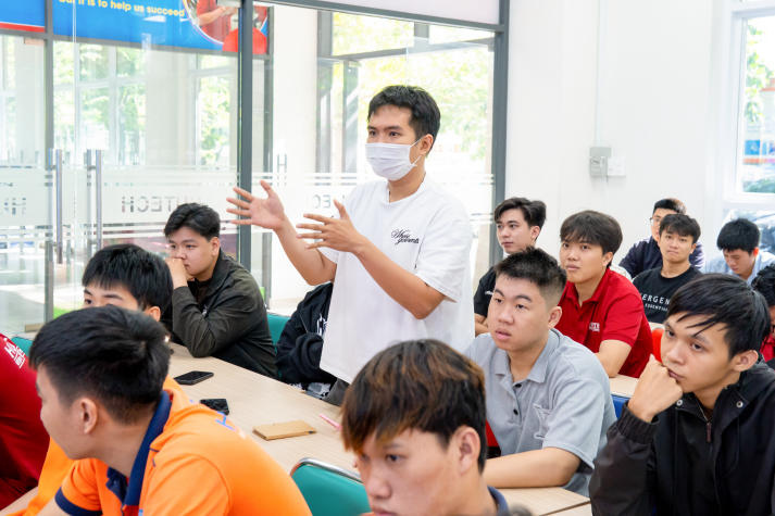 Viện Kỹ thuật "tiếp lửa" cho các kỹ sư tương lai trước thềm bảo vệ đồ án tốt nghiệp 31