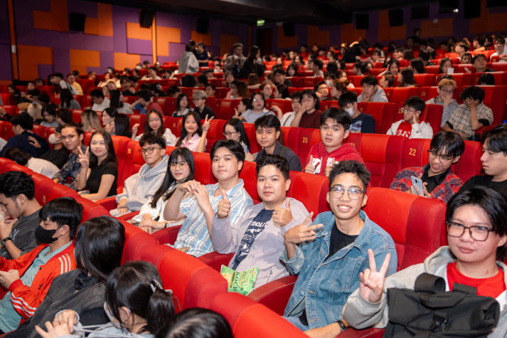 [Video] Tiếp cận điện ảnh cùng dàn diễn viên “Tử chiến trên không”, sinh viên HUTECH mở rộng góc nhìn nghệ thuật 57