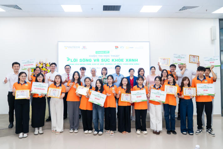 Lối sống xanh - Sức khỏe xanh: Sinh viên HUTECH kiến tạo tương lai bằng hành động bền vững 371