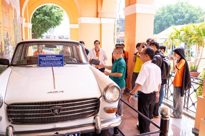 Số hoá Bảo tàng Hồ Chí Minh: Trải nghiệm độc đáo của sinh viên ngành Nghệ thuật số HUTECH 68