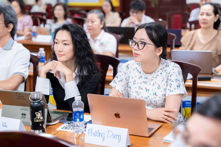 Giảng viên HUTECH khai mở vai trò “trợ giảng số” của AI 36
