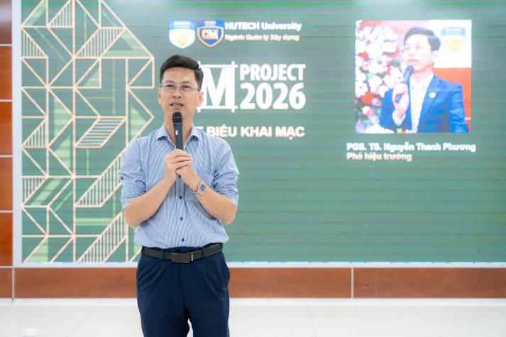 Học viên ngành Quản lý xây dựng chương trình đào tạo từ xa thể hiện bản lĩnh tại buổi bảo vệ đồ án tốt nghiệp 22