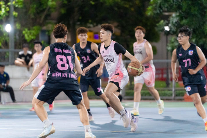 [HUTECH Games 2026] Ngôi vương Bóng rổ nam chính thức lộ diện sau trận Chung kết kịch tính 33