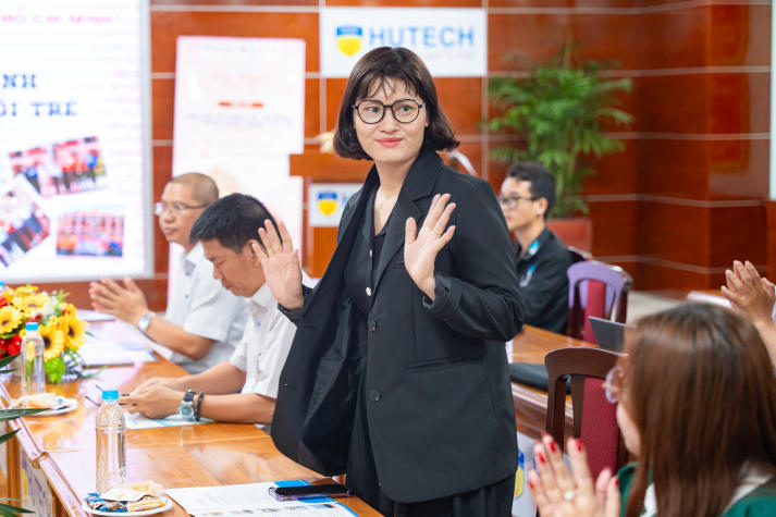 Lan tỏa giá trị tư tưởng Hồ Chí Minh qua hành trình trải nghiệm cùng sinh viên Khoa Tài chính - Thương mại 25