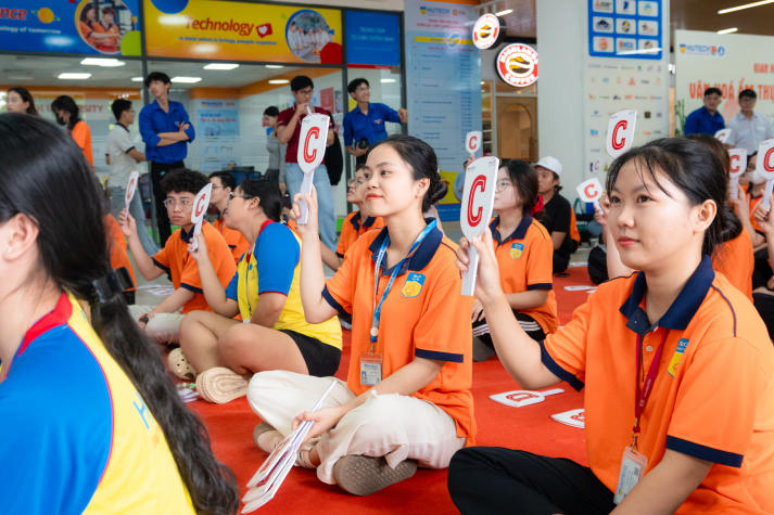Sôi nổi Ngày hội “Sinh viên 5 tốt”: HUTECH-ers chủ động rèn luyện, bứt phá bản thân 117
