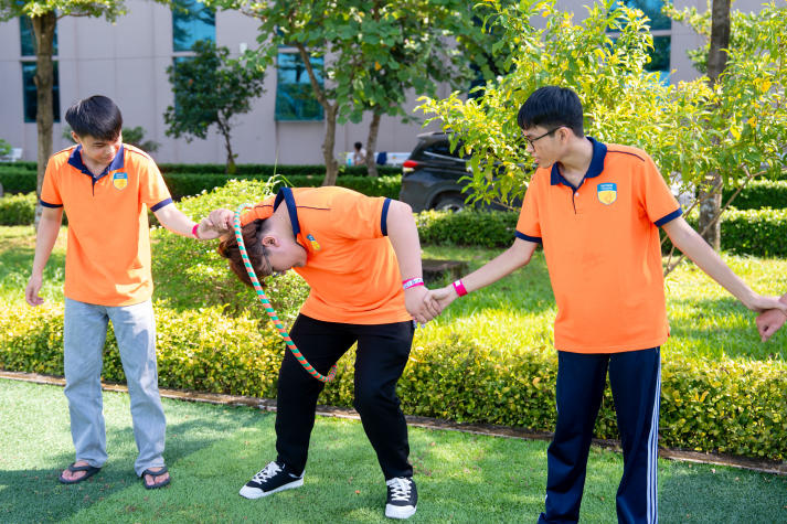 [Video] “iHUTECH - iStart - iShine”: Hành trình gắn kết tân binh Viện Đào tạo Quốc tế 2025 31